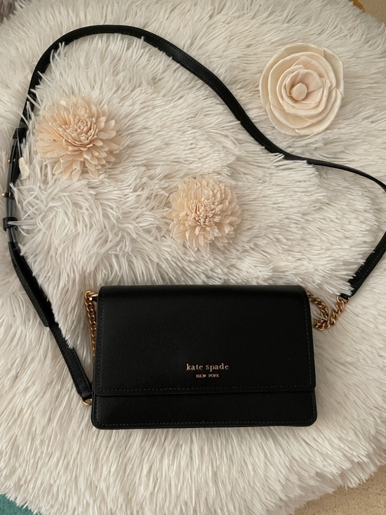 kate spade Handbags - kate spade Black Leather Crossbody with Gold Chain